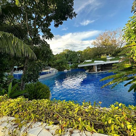 Апартаменты 14Dc Tambuli Seaside Living Мактан Экстерьер фото