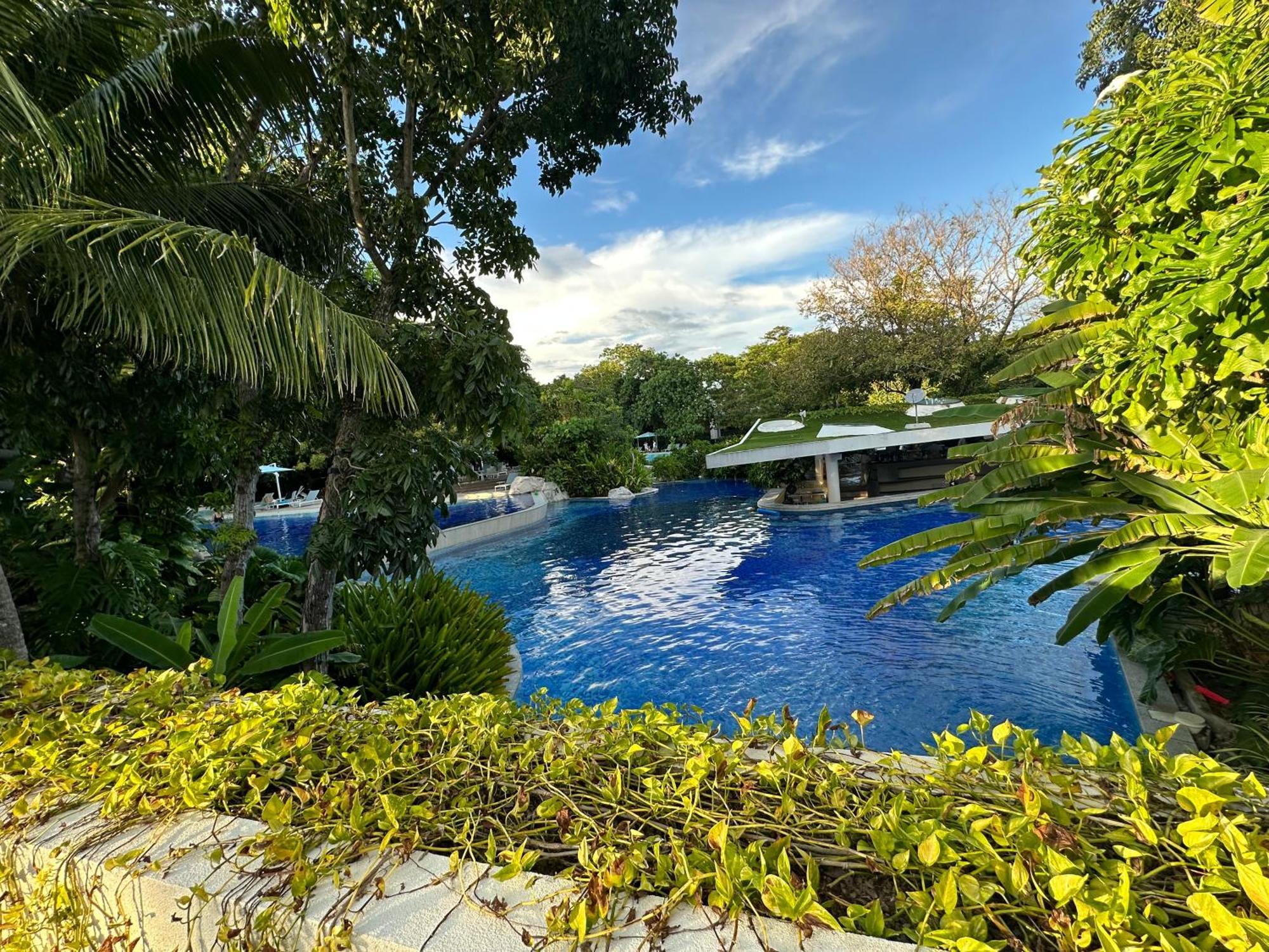 Апартаменты 14Dc Tambuli Seaside Living Мактан Экстерьер фото