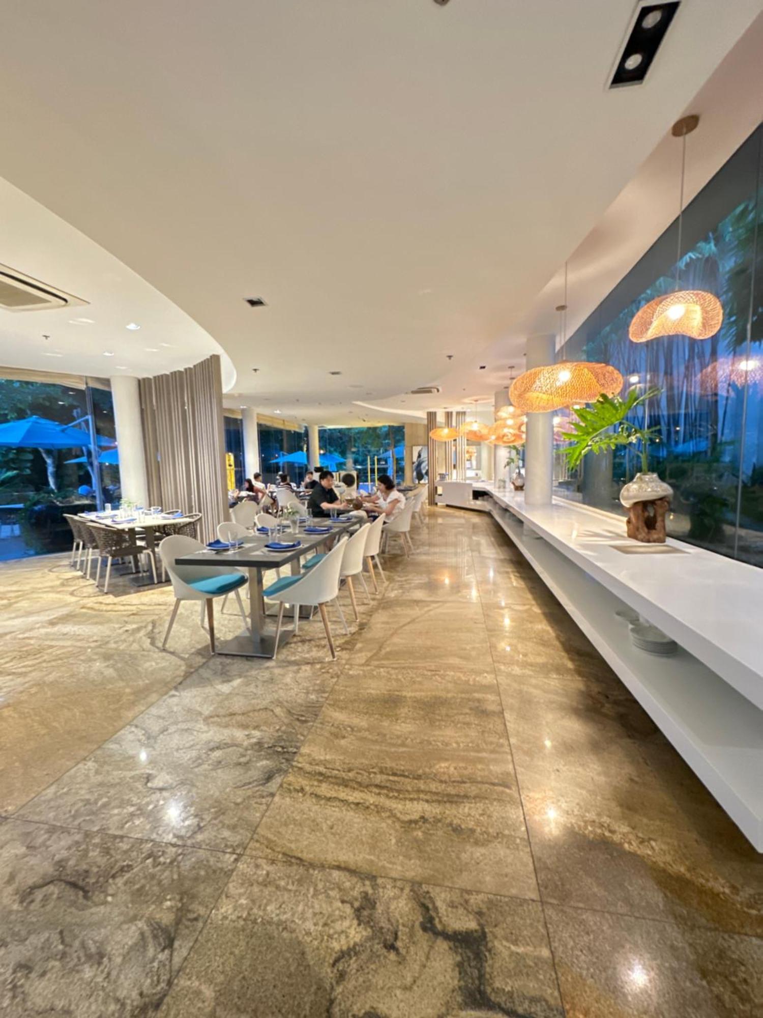 Апартаменты 14Dc Tambuli Seaside Living Мактан Экстерьер фото